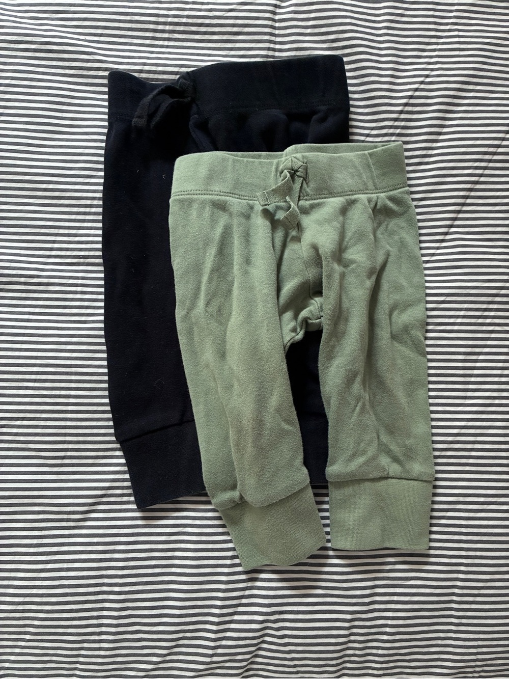 Colored Organics Black & Green Baby Pants 3-6 months